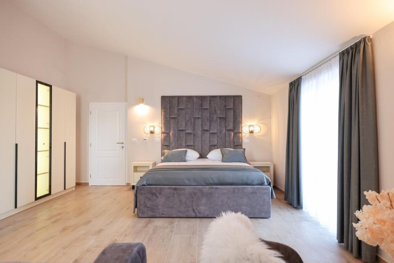 Castello Exclusive Rooms With Breakfast - By Ta Leut Agency 普利拉卡 外观 照片